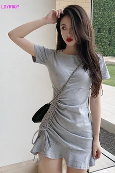 LDYRWQY jar a v lete nový kórejský dámskej módy okrúhlym výstrihom, krátky rukáv šnúrkou šitie rozstrapatené slim šaty