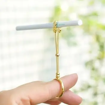 Prenosná Ultra-light Cigarety Držiak pre Vonkajšie Fajčiarske Príslušenstvo Kovový Krúžok Držiak